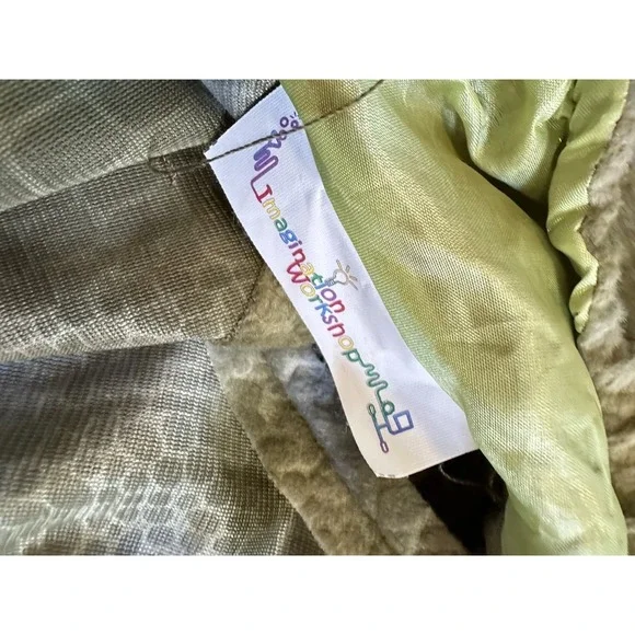 Imagination Workshop Toddler dragon costume Full front zip Hood  tail 2-3-4yrs. - Picture 6 of 14